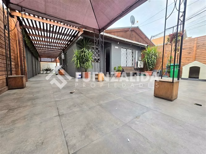 Casa en arriendo de 2 dormitorios en Puente Alto, mc