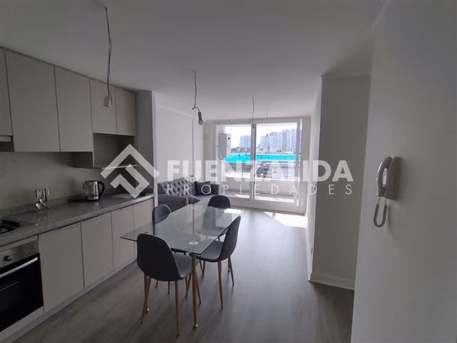 Departamento en arriendo de 2 dorm. en Maipú