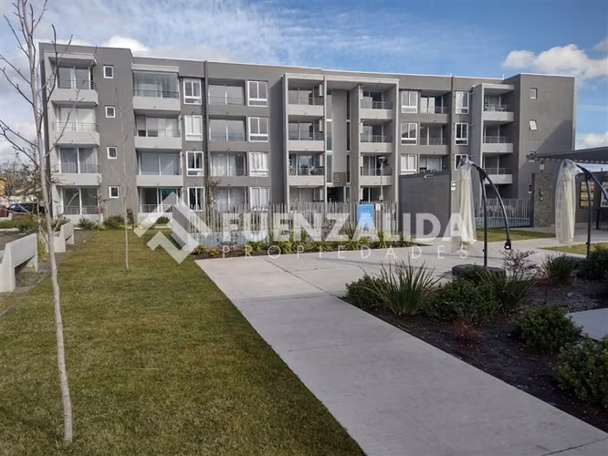 Departamento en arriendo de 2 dorm. en Maipú