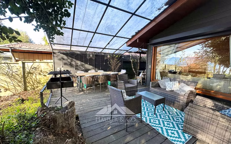 Casa orilla lago primera lina 9 a 10 pers Molco Pucon
