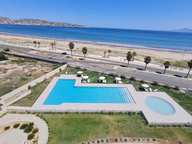 Arriendo departamento año corrido Condominio “Brisa Mar”, 2D 2B, Coquimbo.