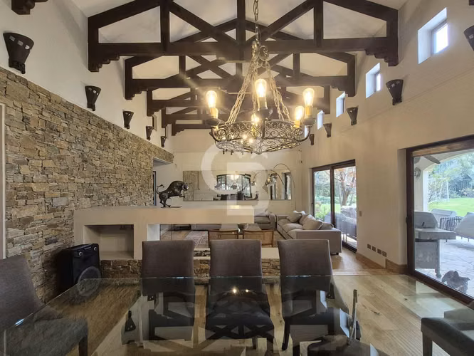 Casa Colonial Toscana | Vista al Golf | Piscina y Quincho