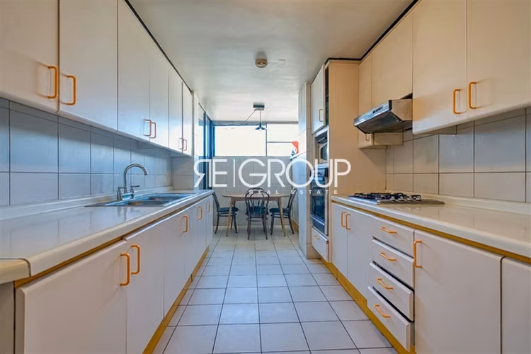 Departamento en venta de 2 dorm. en Las Condes