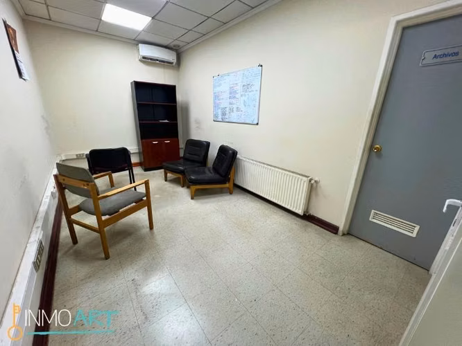 Arriendo oficina en calle las heras centro de Temuco
