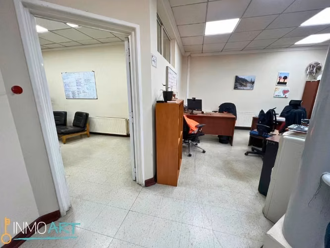 Arriendo oficina en calle las heras centro de Temuco