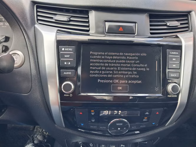 NISSAN NAVARA 4X4 AUT 2021 - Imagen 7
