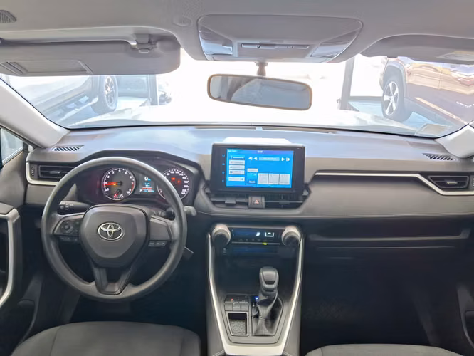 TOYOTA RAV4 2.0 4X2 XLE CVT A20XLE2C 2024 - Imagen 10
