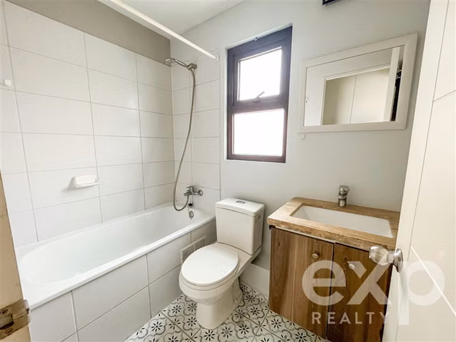 Casa en arriendo de 3 dorm. en Huechuraba