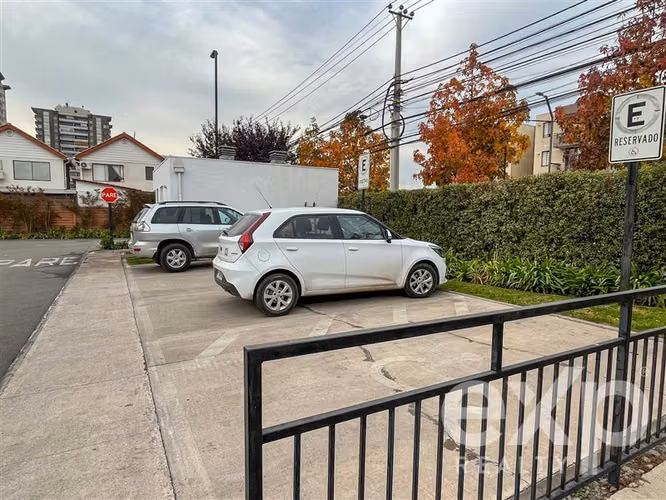 Casa en arriendo de 3 dorm. en Huechuraba