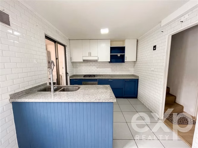 Casa en arriendo de 3 dorm. en Huechuraba