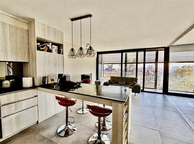 Departamento en venta de 2 dorm. en Lo Barnechea