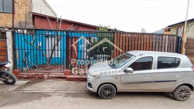 Casa en venta de 3 dorm. en Huechuraba