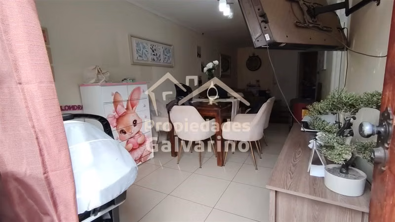 Casa en venta de 3 dorm. en Huechuraba