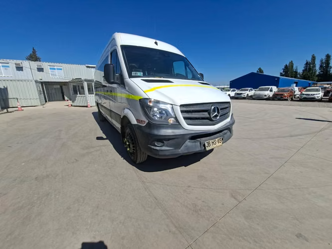 MINI BUS Marca MERCEDES BENZ 16 +1 Modelo SPRINTER 515 CDI Año 2017