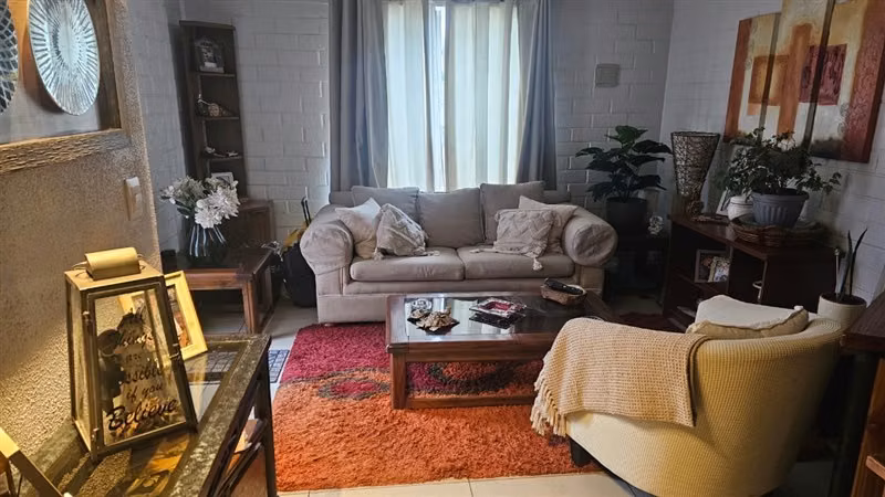 Casa en venta de 4 dorm. en Puente Alto