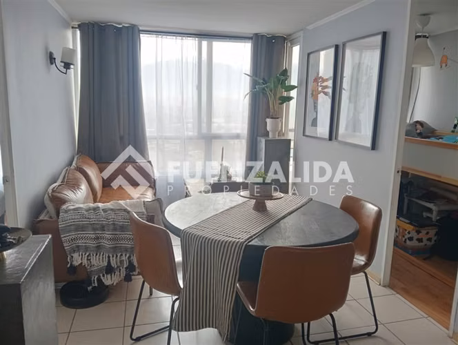 Venta de departamento en Santiago, 2 dormitorios, 1 baño e+b