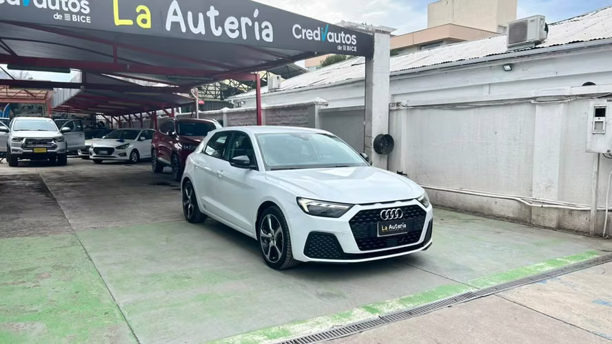 Audi A1 30 TFSI 1.0 AUT (2022)