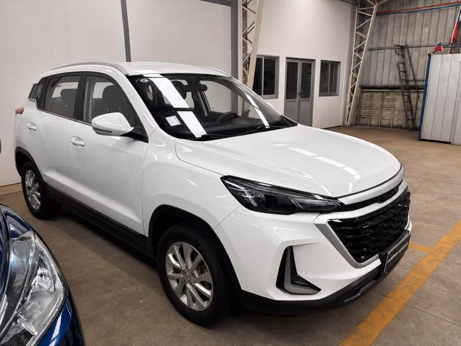 BAIC	X35	1.5 COMFORT MT	2023	KM 40000