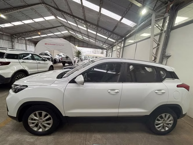 BAIC	X35	1.5 COMFORT MT	2023	KM 40000