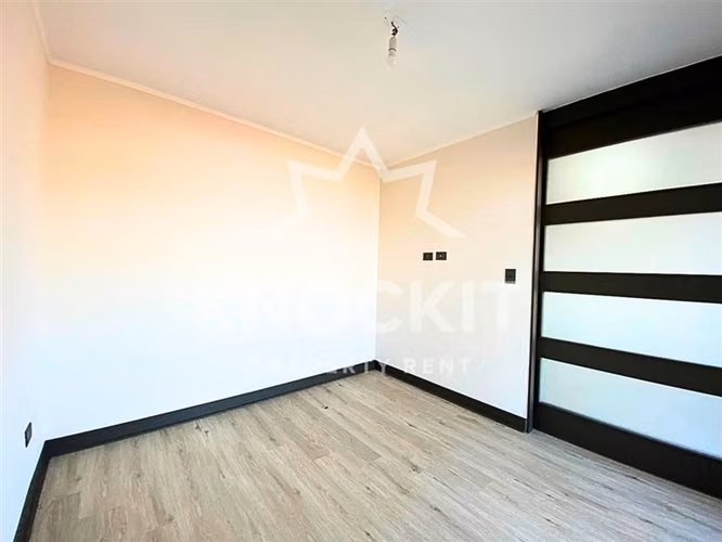 Arriendo Depto en la Florida 1D1B y Est en Serafín Zamora 22