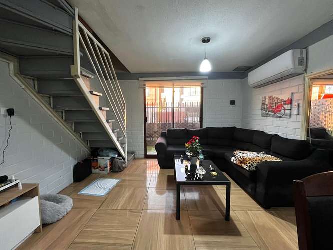 Casa de 4 dormitorios con excelente ubicación - Imagen 17