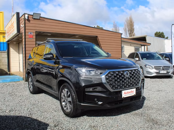 SSANGYONG Rexton 2.2D 2023