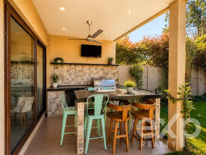 Casa 4D con piscina en Brisas Norte, Chicureo - Imagen 2