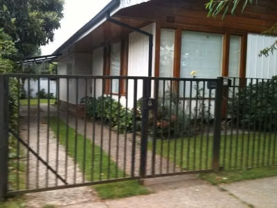 EXCELENTE OPORTUNIDAD DE INVERSIÓN, CASA SECTOR ISLA TEJA.