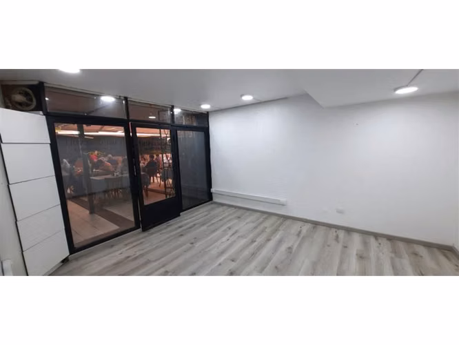 Arriendo Local Comercial En Las Condes