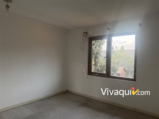 Casa en arriendo de 5 dorm. en Peñalolén
