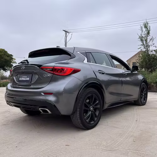 Infiniti QX30 1.6 Turbo / Automatico / Excelente estado