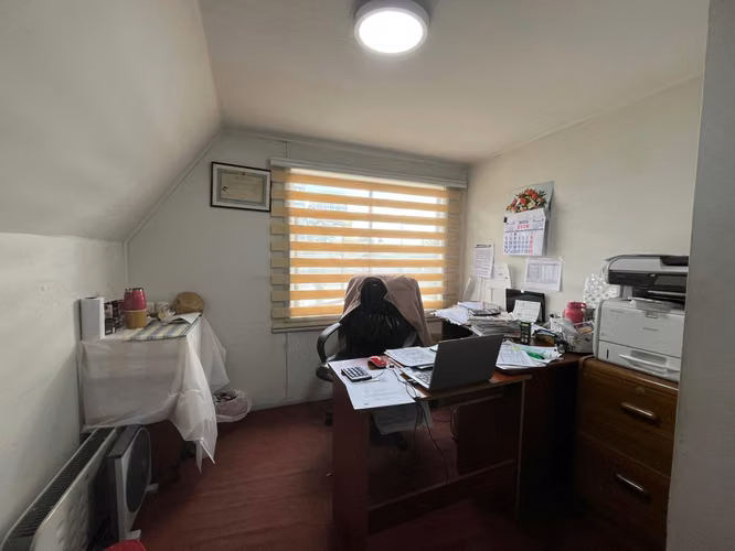 Arriendo casa interior, sólo oficinas.