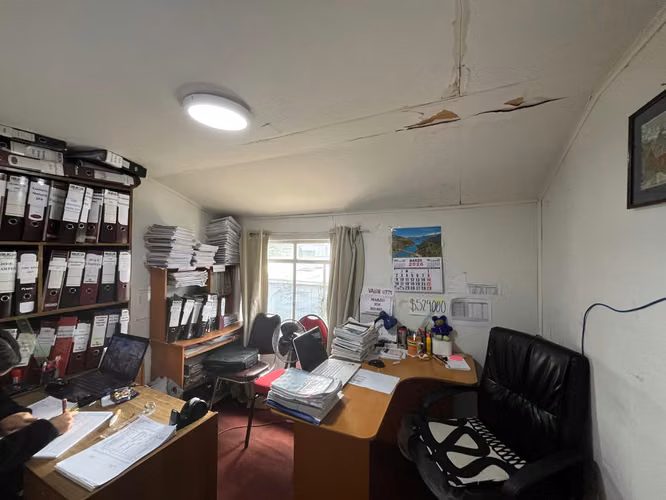 Arriendo casa interior, sólo oficinas.