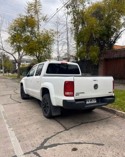 VOLKSWAGEN AMAROK COMFORTLINE 4X4 AT - 2021 | 19 - Imagen 17