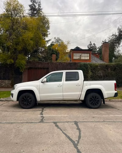VOLKSWAGEN AMAROK COMFORTLINE 4X4 AT - 2021 | 19 - Imagen 19
