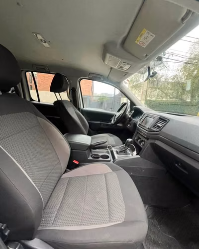 VOLKSWAGEN AMAROK COMFORTLINE 4X4 AT - 2021 | 19 - Imagen 11