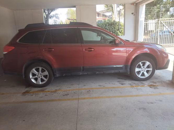 vendo subaru Outback
