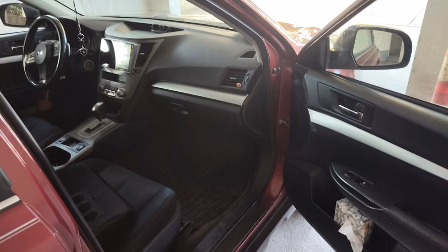 vendo subaru Outback