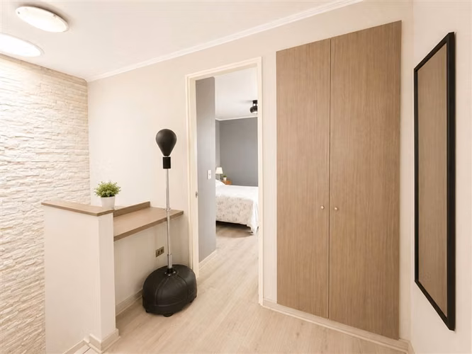 CASA REMODELADA VENTA,LA FLORIDA,3D/2B/1E,CONDOMINIO PRIVADO - Imagen 7