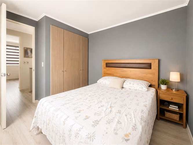 CASA REMODELADA VENTA,LA FLORIDA,3D/2B/1E,CONDOMINIO PRIVADO - Imagen 11