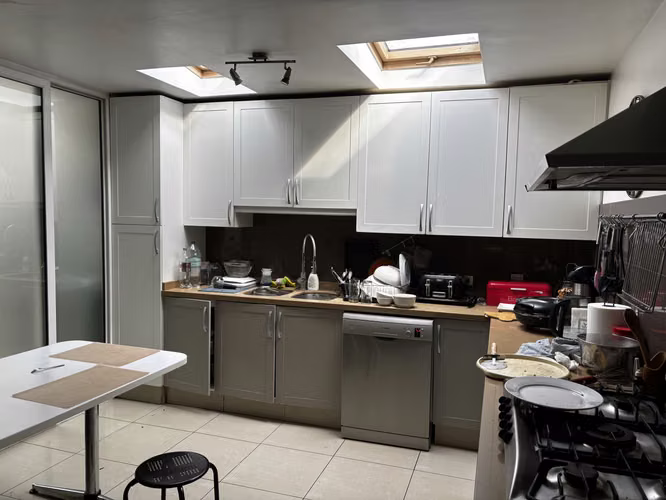 Lote de 39 puertas de muebles de cocina