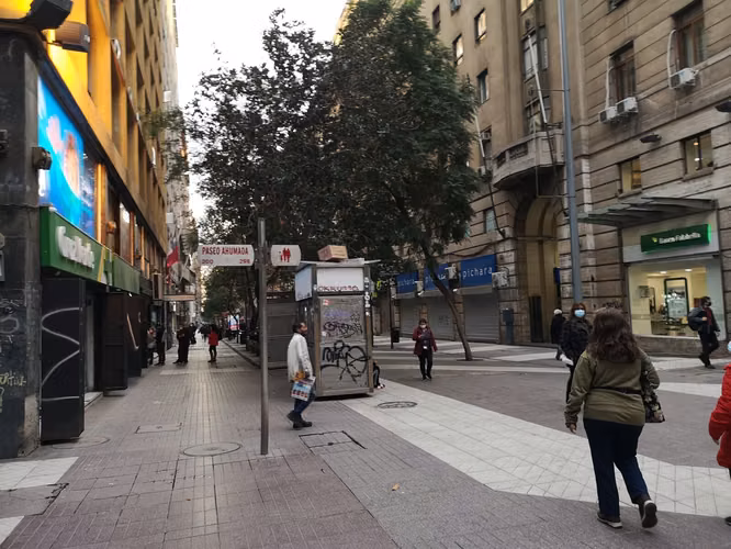 Oficina en venta con precio rebajado | Excelente ubicación en el corazón de Santiago