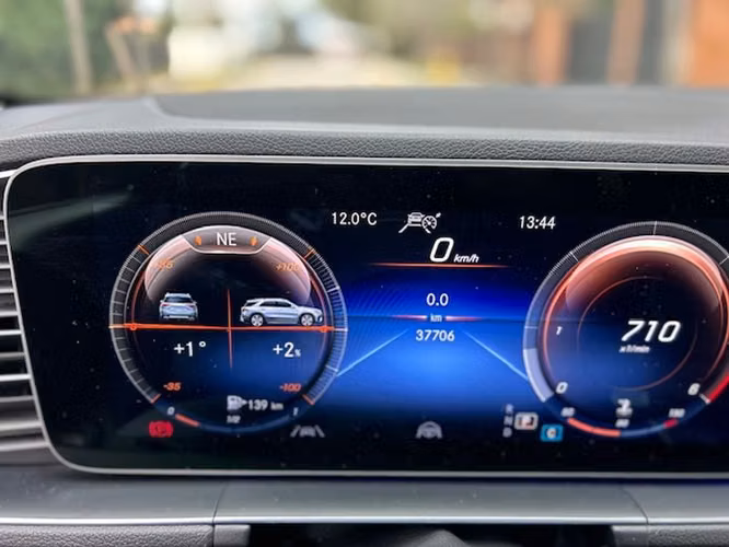 MERCEDES BENZ GLE 400 D 4MATIC - 2023 | 2978