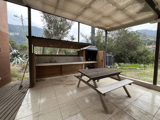 Parcela con casa de Autor en la Naturaleza