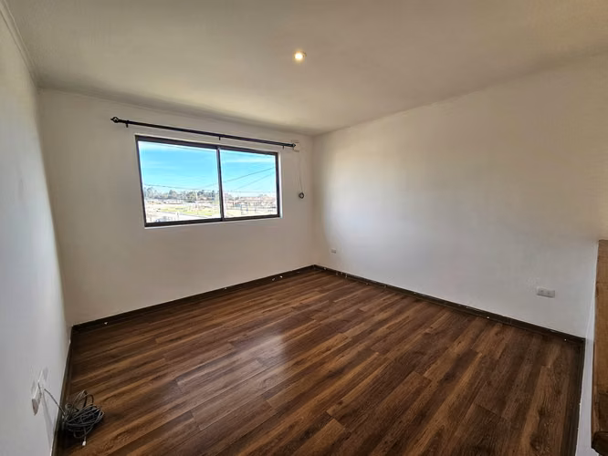 CASA EN PARQUE SAN VALENTIN