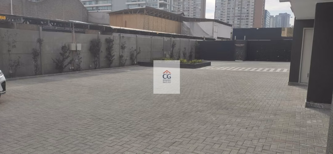ARRIENDO  DEPTO. SEMI NUEVO - ESTILO MARIPOSA EN ÑUÑOA  $692.390  A media cuadra del Metro Irarrázaval