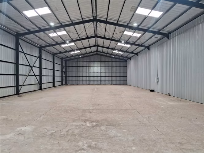 ARRIENDO BODEGA 600M2 CACIQUE COLIN-LAMPA