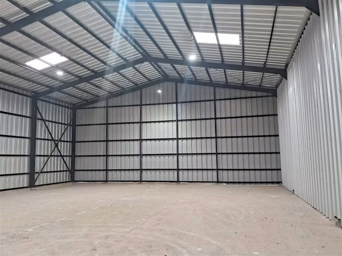 ARRIENDO BODEGA 600M2 CACIQUE COLIN-LAMPA