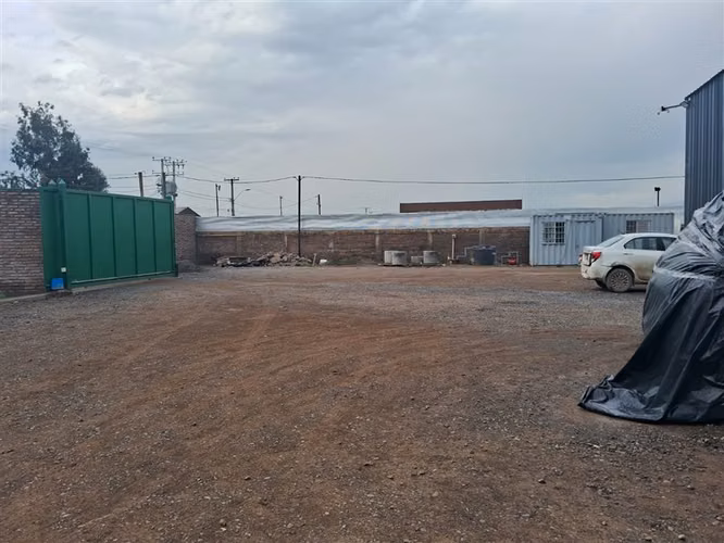 ARRIENDO BODEGA 600M2 CACIQUE COLIN-LAMPA