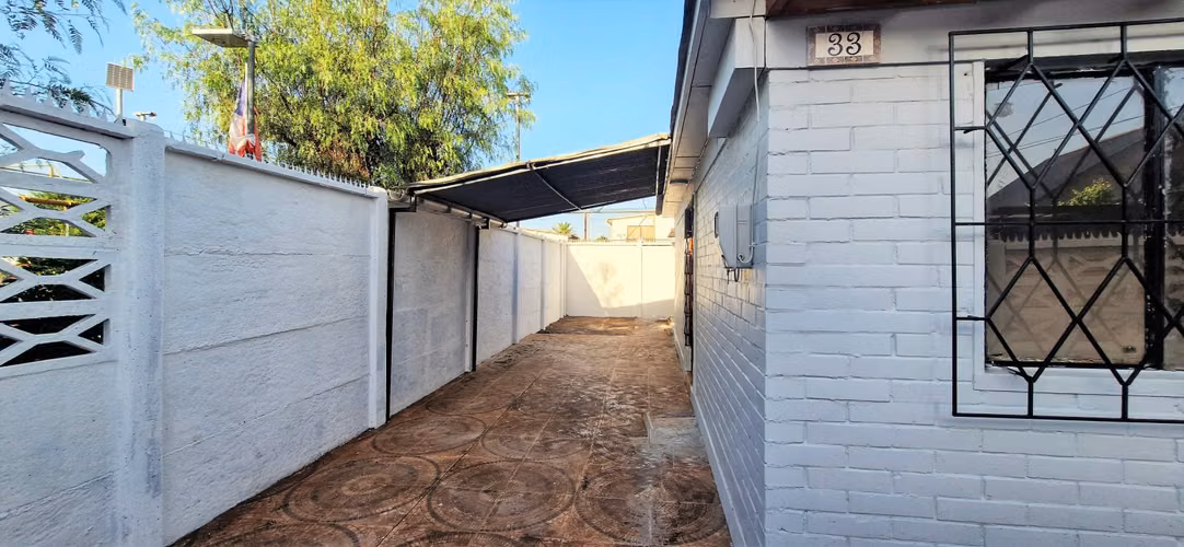 Venta de casa de 3 dormitorios, en La Cruz,  73 M$.